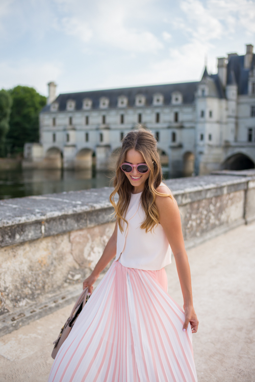 Pink Summer Outfit for Women