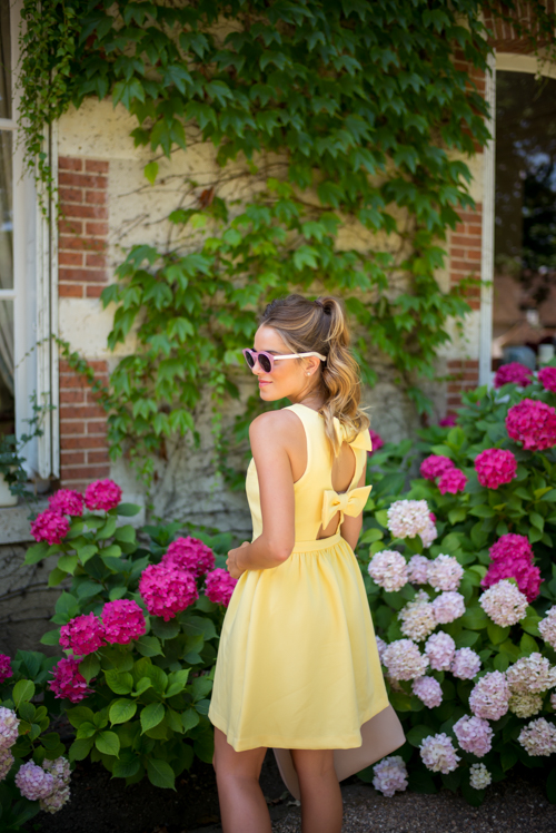 gal-meets-glam-yellow-bow